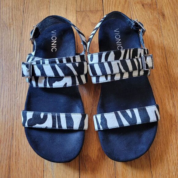 Vionic 8 SAMAR Black White Zebra Print Orthaheel Comfort Flats Shoes Sandals - Picture 1 of 10